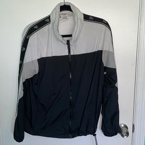 VICTORIA SECRET PINK WINDBREAKER